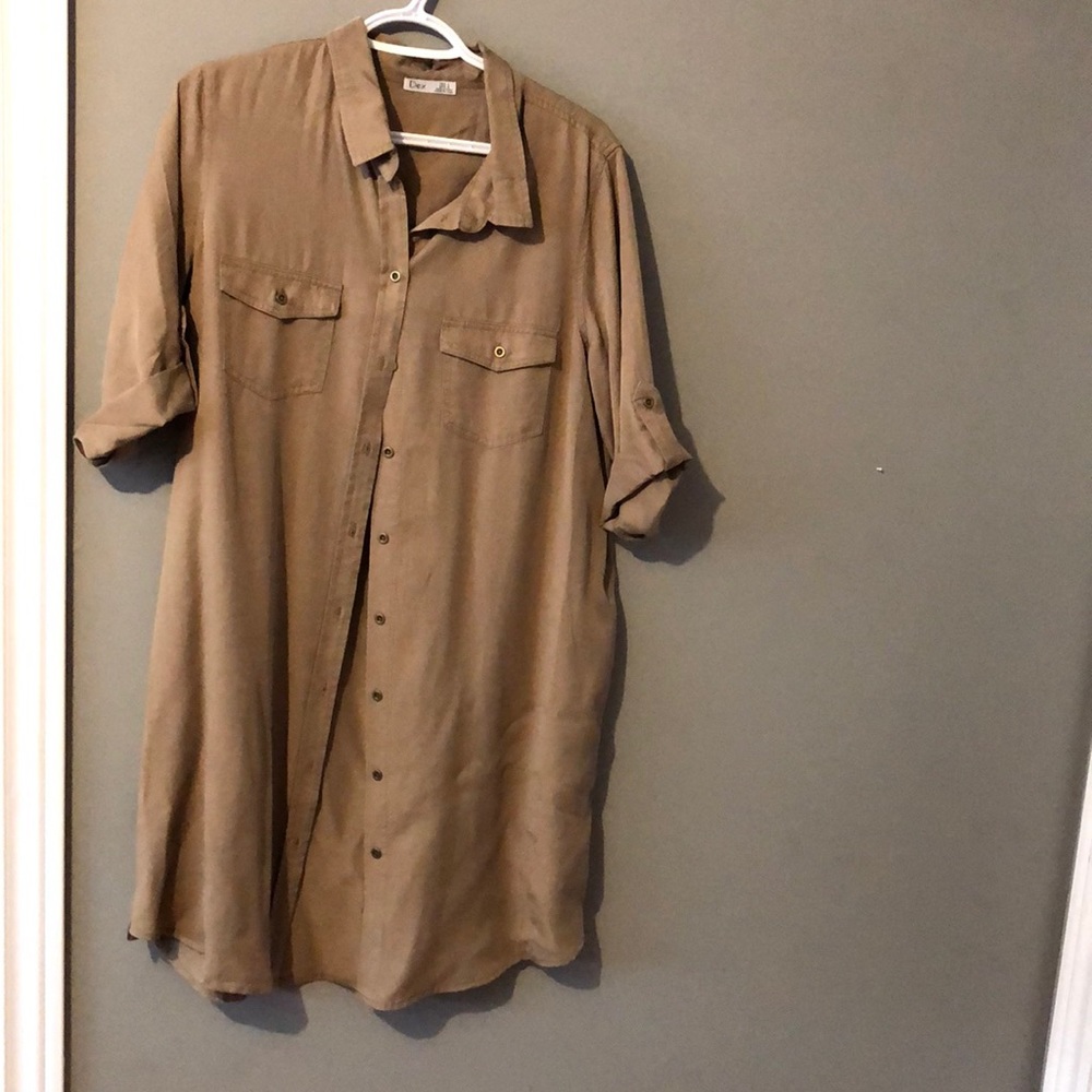 Button down top